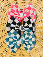 Load image into Gallery viewer, 6” Checkered Scuba Bows
