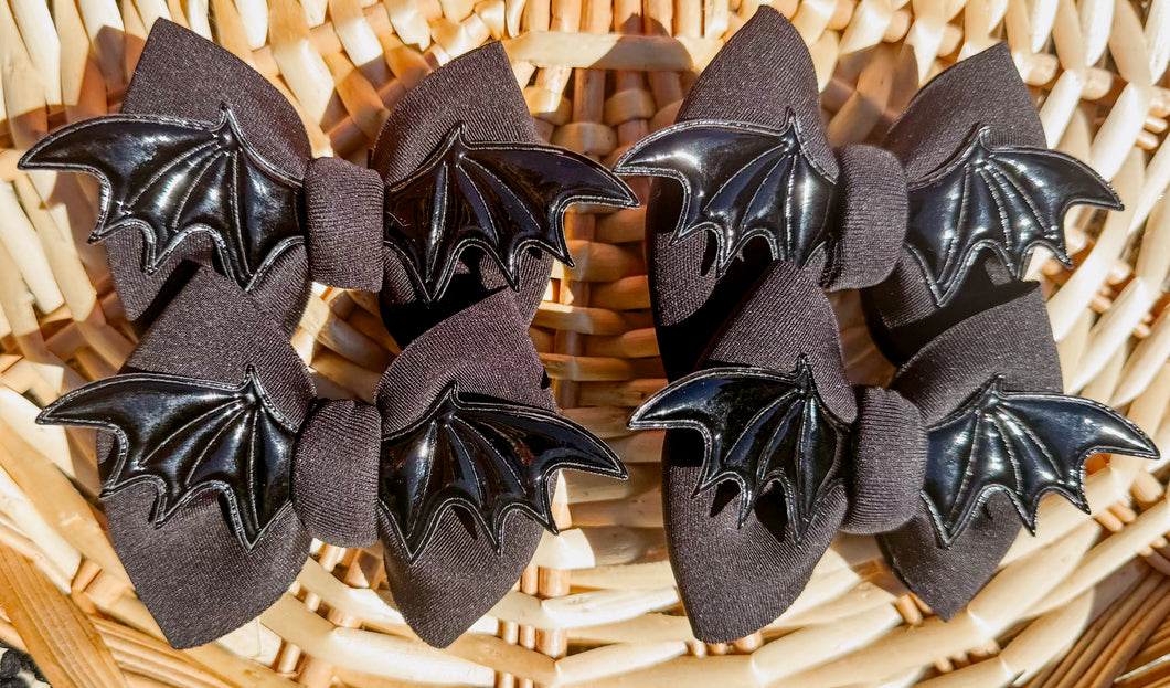 Bat Wings 3.5” Piggies (clips or on nylon please put in notes at checkout)
